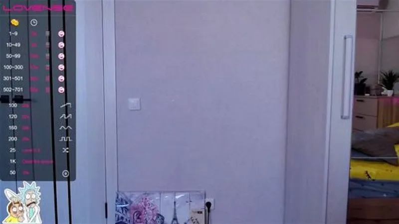 Janice trò chuyện ngọt ngào