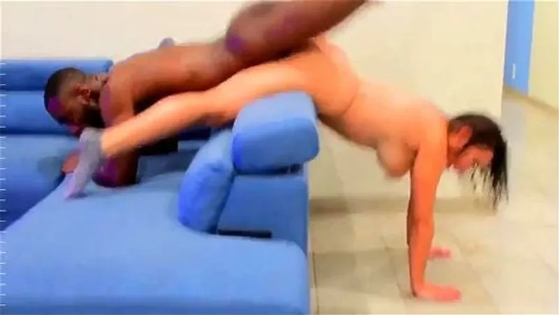 Cũng có thể kết hôn lmao